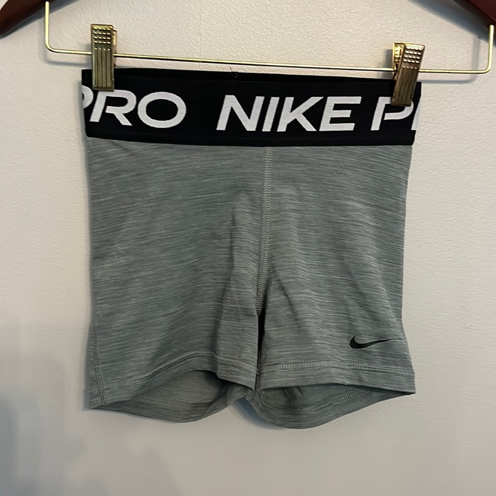 Nike pros